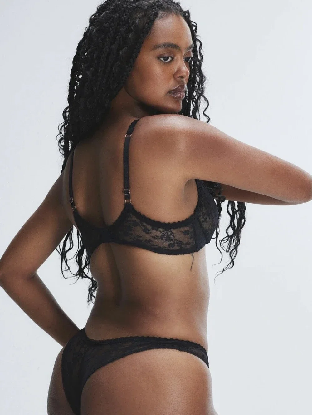 Savage‎ X Fenty Lace After Dark Unlined Plunge Bra Black Caviar